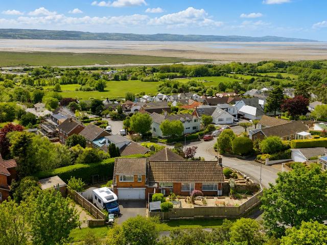 House for rent in Heswall, Liverpool City Region