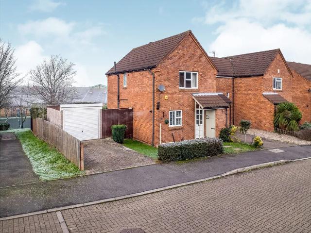 House for rent in Barton In Fabis, East Midlands