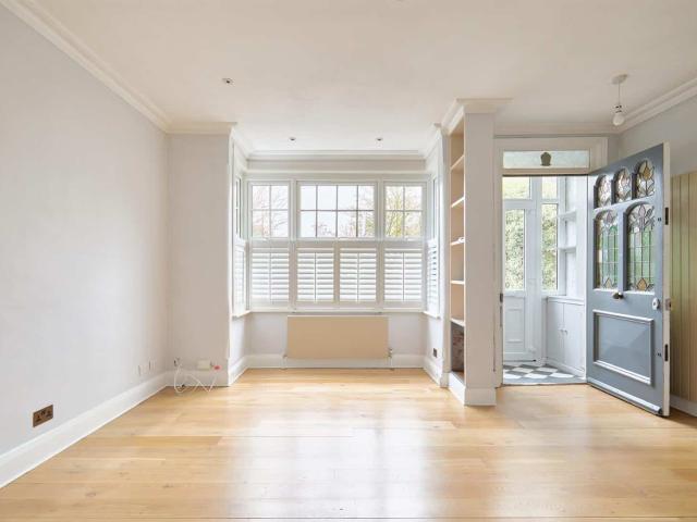 House for rent in London Borough of Hounslow, Greater London