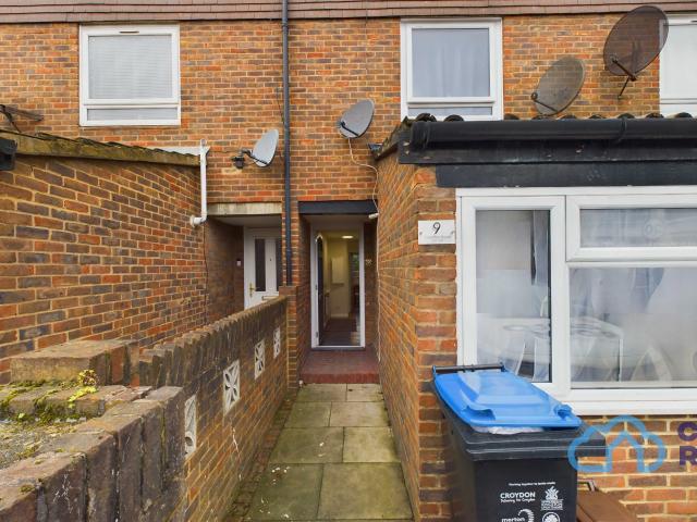 House for rent in London Borough of Merton, Mitcham