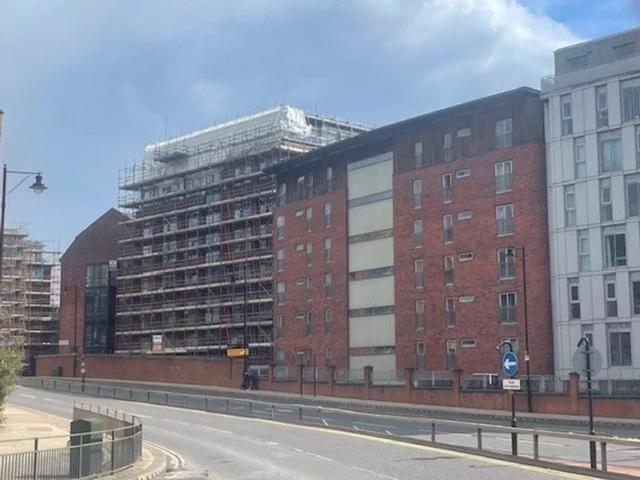 House for rent in Steander, Leeds