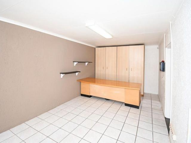 House for sale in Johannesburg, West