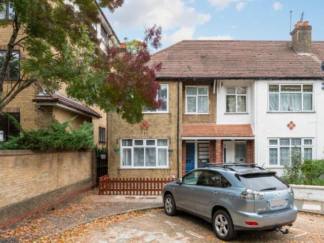 House for rent in London Borough of Merton, Merton Park