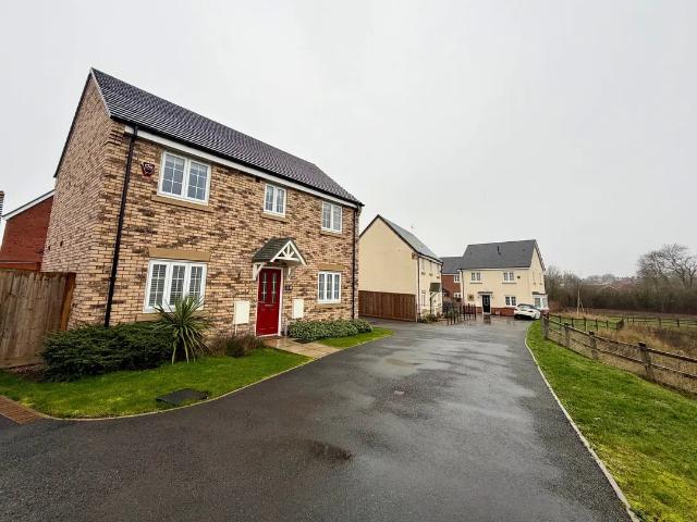 House for rent in Elmfield, Leicestershire