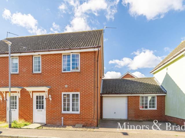 House for rent in Stokesby, Norfolk