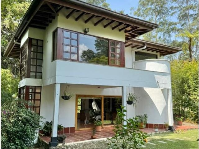 Casa en arriendo en Rionegro, Oriente