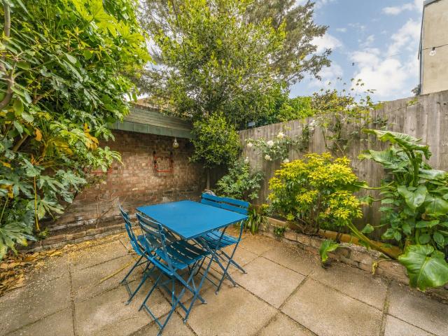 House for rent in Sands End, Greater London