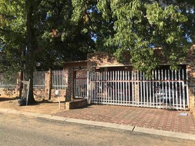 House for sale in Oranjeville, Free State
