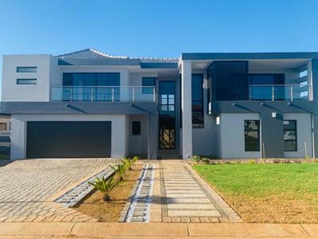 House for sale in Waterkloof, Gauteng