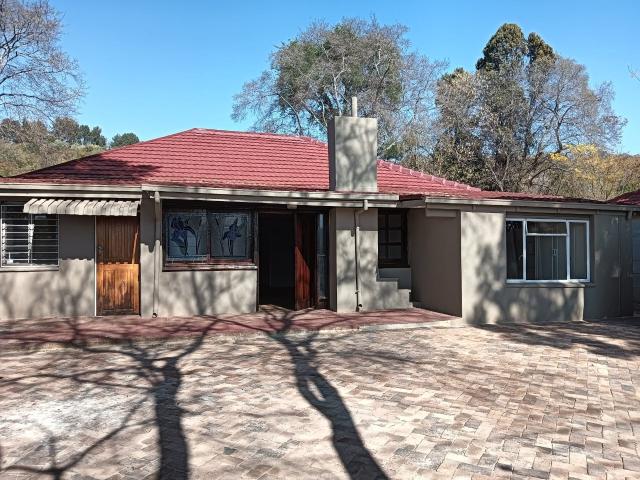 House for sale in Waterkloof, Gauteng