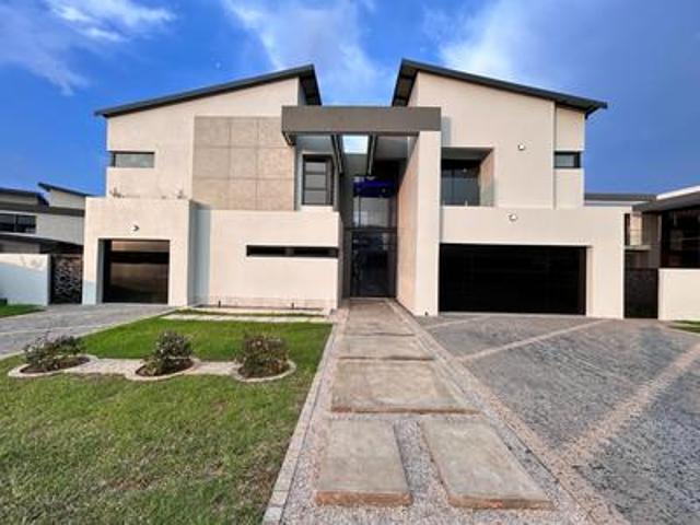House for sale in Waterkloof, Gauteng