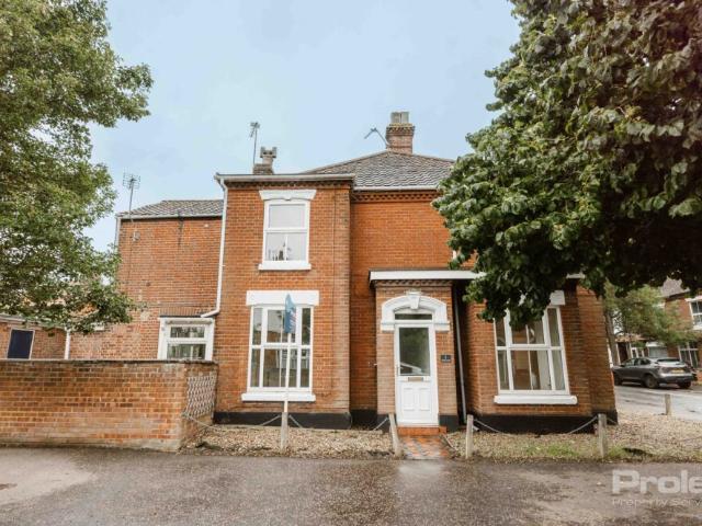 House for rent in East Bank, Norfolk