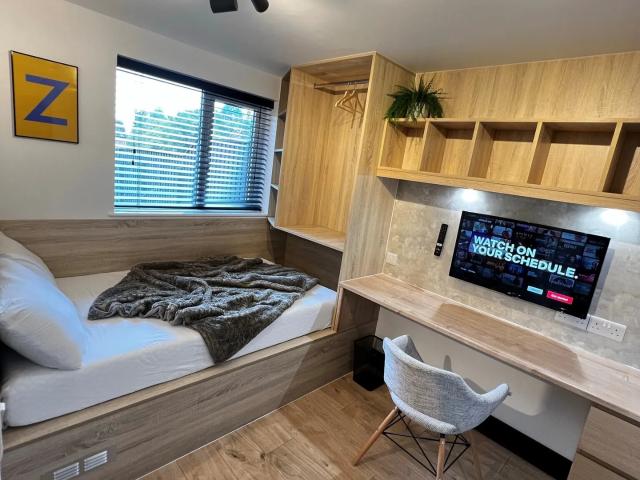 House for rent in Beacon Heath, Watergate