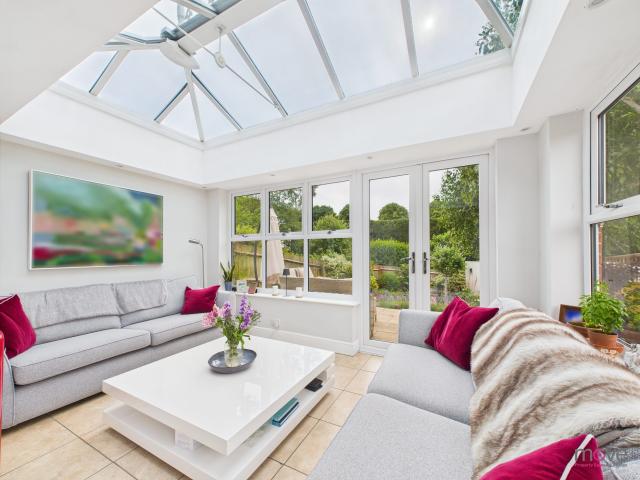 House for rent in Ewens Farm, Cheltenham