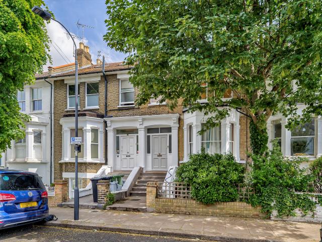 House for rent in London Borough of Hammersmith and Fulham, Greater London