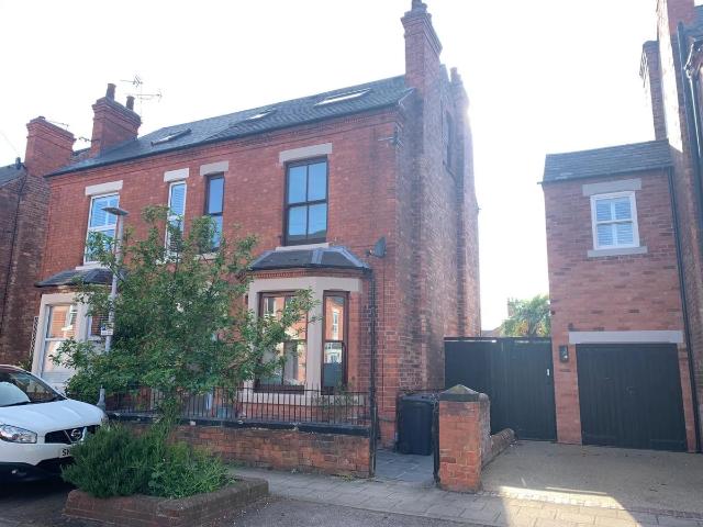 House for rent in Abbey Park, Barton In Fabis