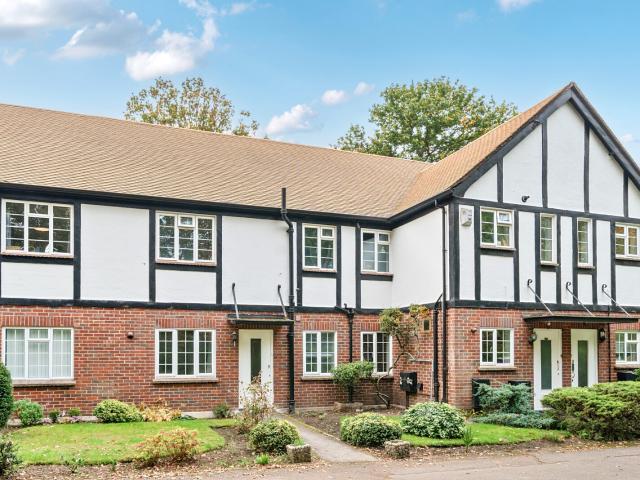House for rent in Blackhills, Surrey