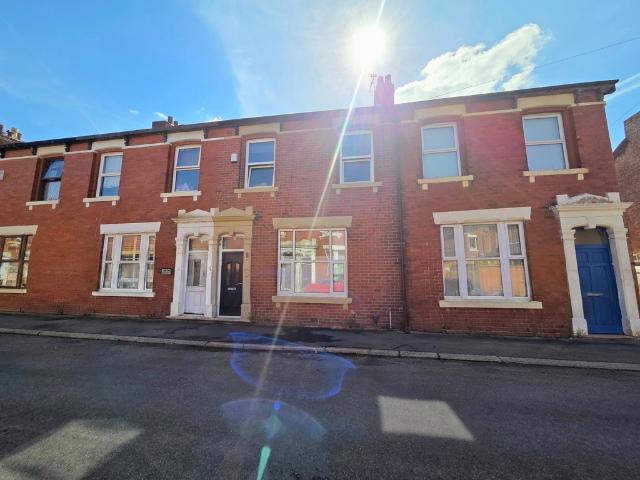 House for rent in Penwortham, Firbank
