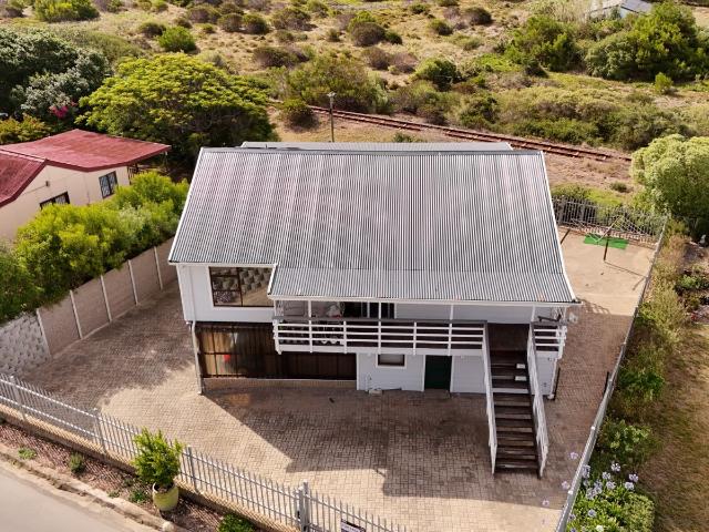 House for sale in Groot Brak Rivier, Western Cape