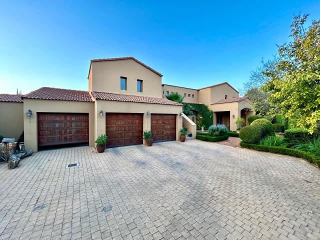 House for sale in Waterkloof, Gauteng