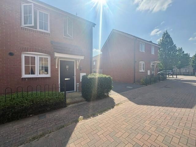 House for rent in Crofton, West Yorkshire