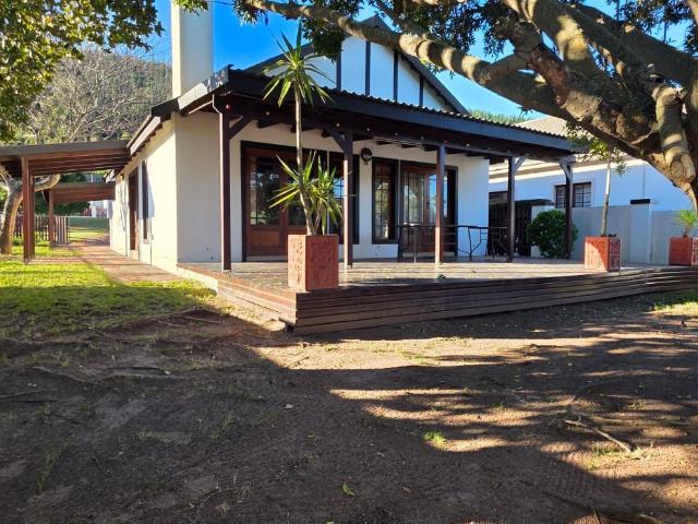 House for sale in Groot Brak Rivier, Western Cape