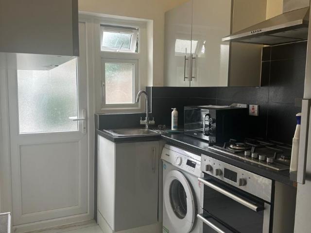House for rent in Harrow on the Hill, Greater London