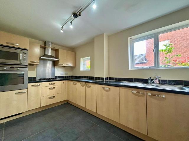 House for rent in Wolverton and Greenleys, Old Wolverton