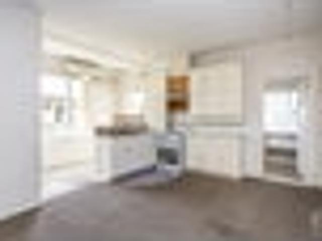 House for sale in Chaslands, Canterbury