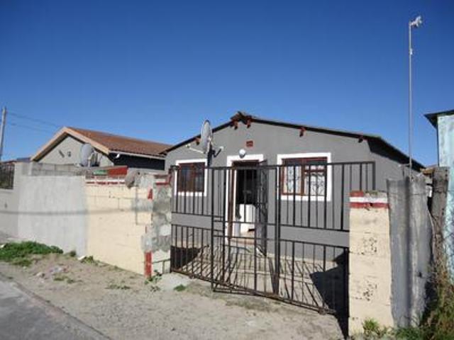 House for sale in Khayelitsha, Western Cape