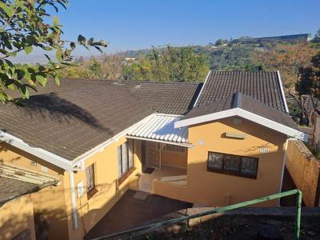 House for sale in Mount Moreland, Kwazulu-natal