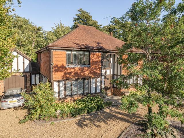 House for rent in Woking, Surrey