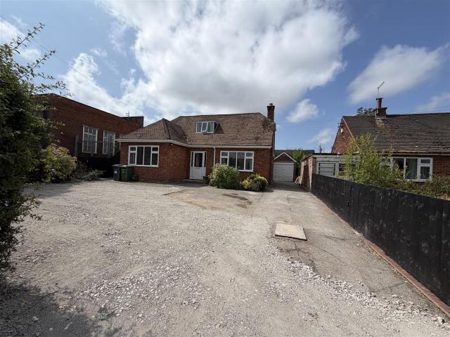 House for rent in Pensby, Wirral