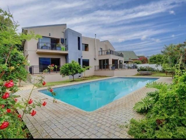 House for sale in Groot Brak Rivier, Western Cape
