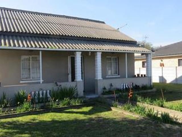 House for sale in Kraaifontein, Western Cape