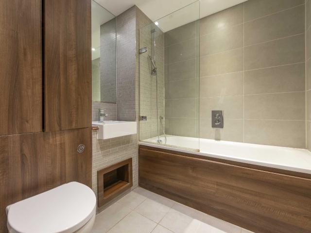 House for rent in Woodberry Down, Greater London