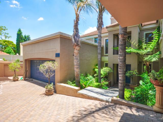 House for sale in Waterkloof, Gauteng