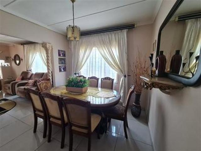 House for sale in Phoenix, Kwazulu-natal