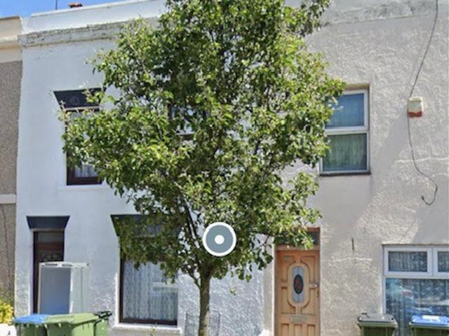 House for rent in Glyndon, Greater London