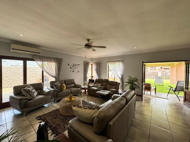 House for sale in Hartbeespoort Dam Nature Reserve