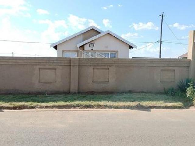 House for sale in Oranjeville, Free State