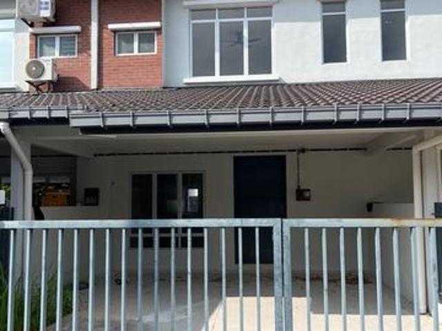 Terraced House for rent in Sendayan Village, Negeri Sembilan