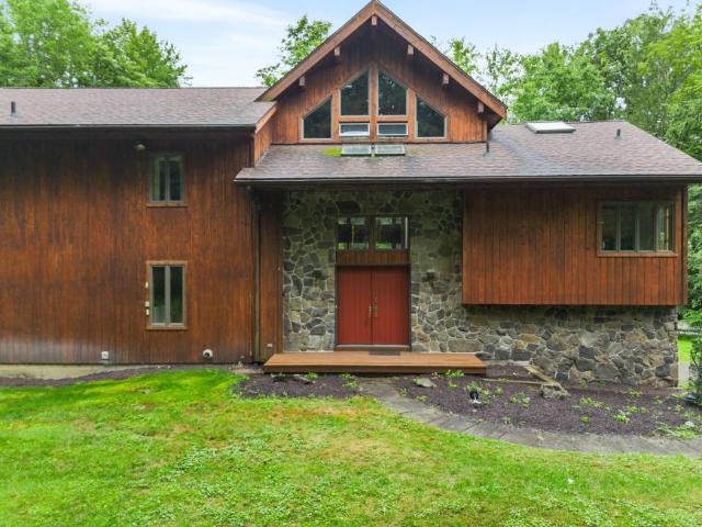House for sale in Castle Creek, New York