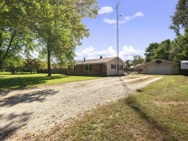 House for sale in Knox, Starke County