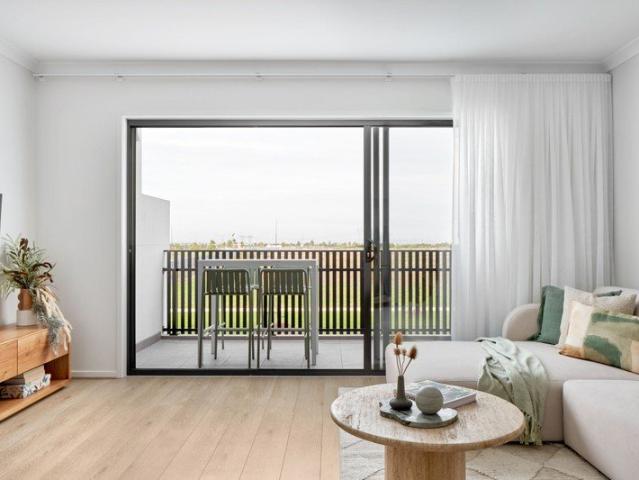 Cottage for sale in Merrifield, Melbourne
