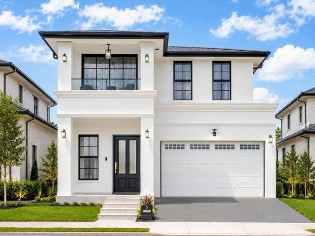 Cottage for sale in Sydney, New South Wales