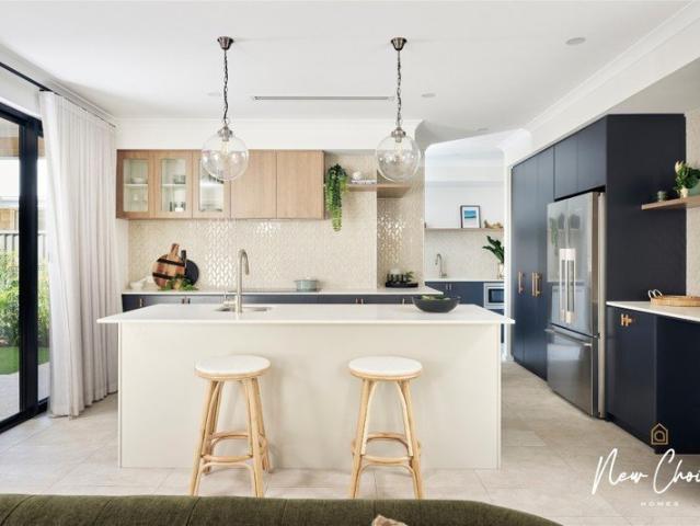 Cottage for sale in Hammond Park, Western Australia