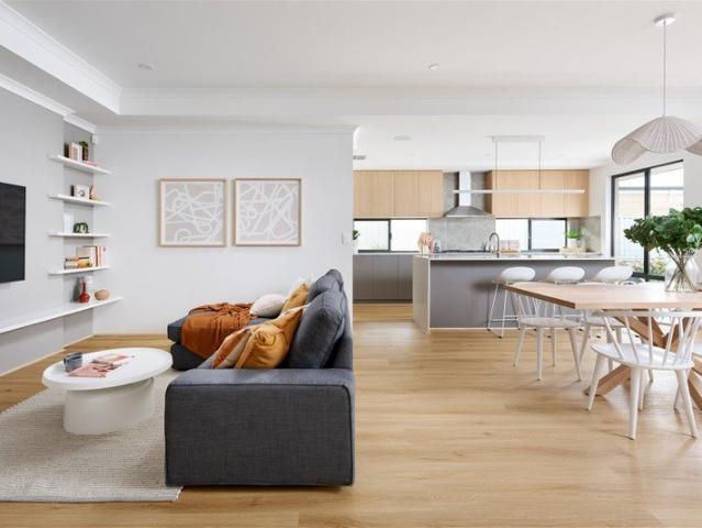 Cottage for sale in Parklands, Western Australia