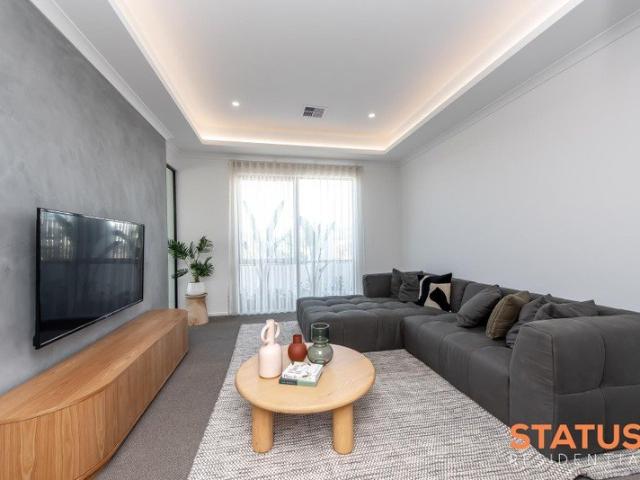 Cottage for sale in South Yunderup, Western Australia