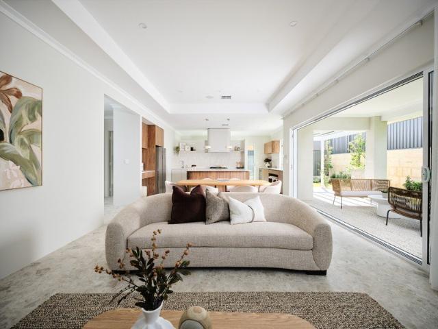 Cottage for sale in Southern River, Western Australia